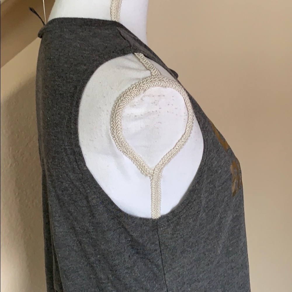 Last fling before the ring tank top - Picture 3 of 6